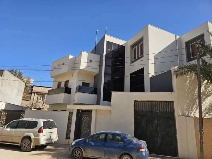 HOUSE in Tripoli